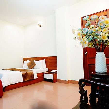 Ho Sen Xanh Hotel Hanoj Exteriér fotografie