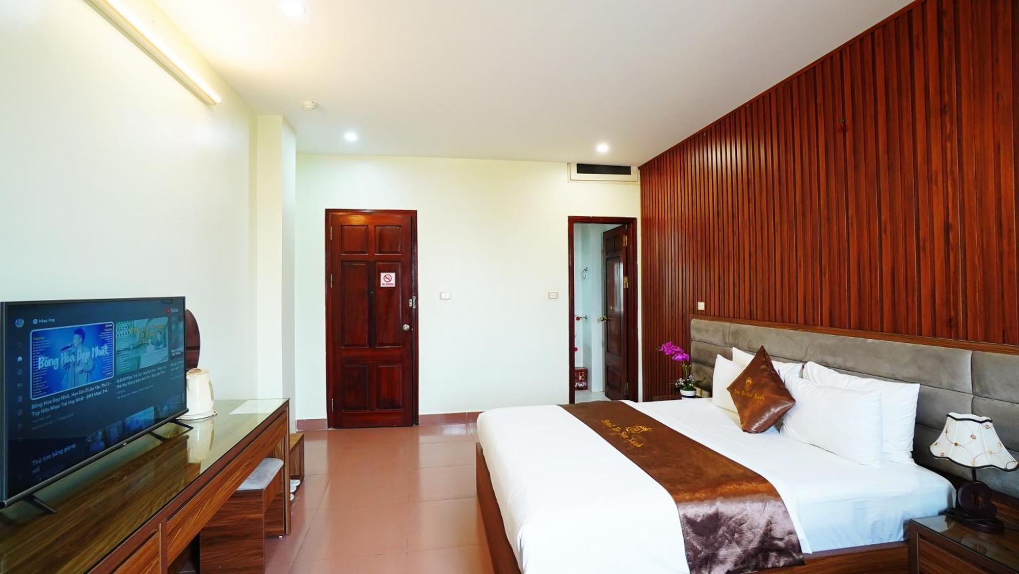 Ho Sen Xanh Hotel Hanoj Exteriér fotografie