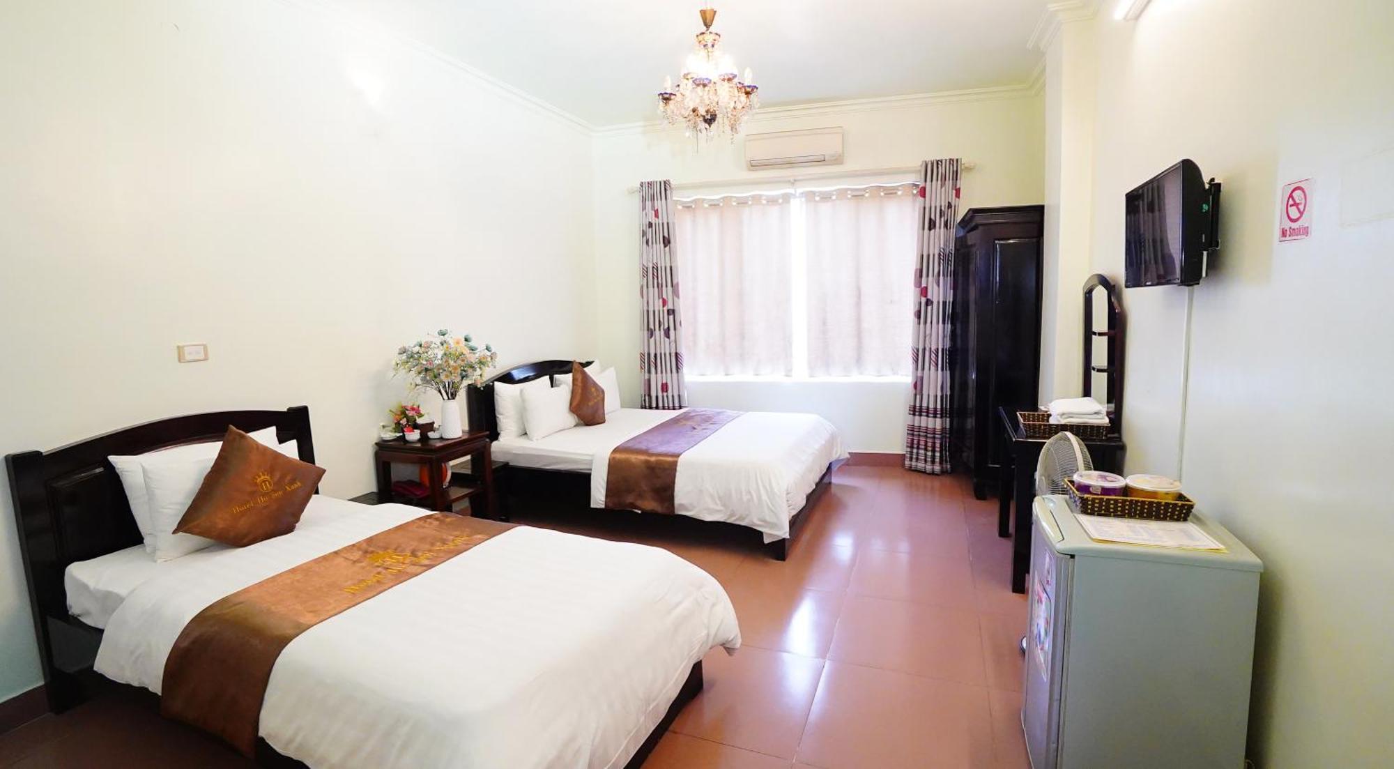 Ho Sen Xanh Hotel Hanoj Exteriér fotografie