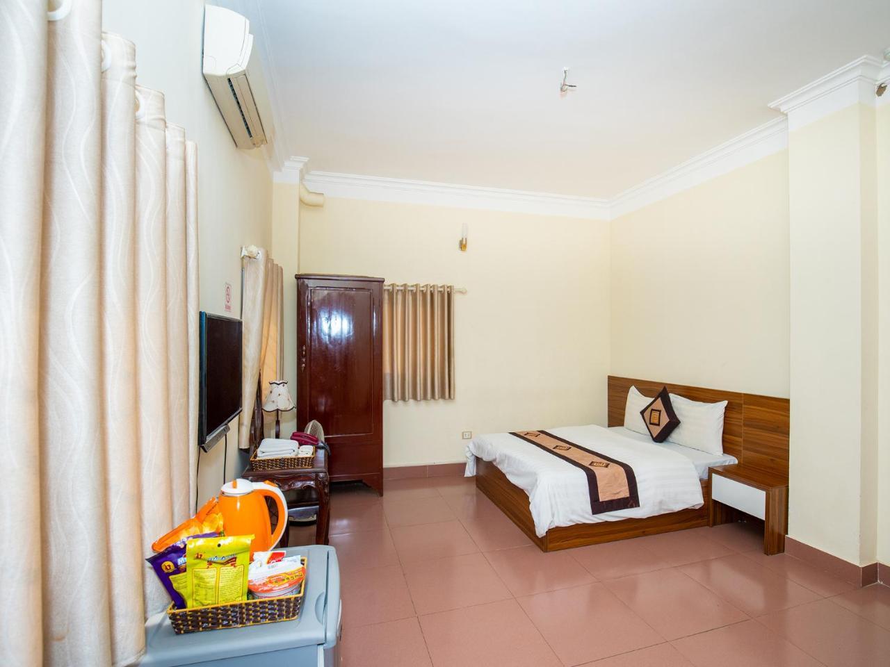 Ho Sen Xanh Hotel Hanoj Exteriér fotografie